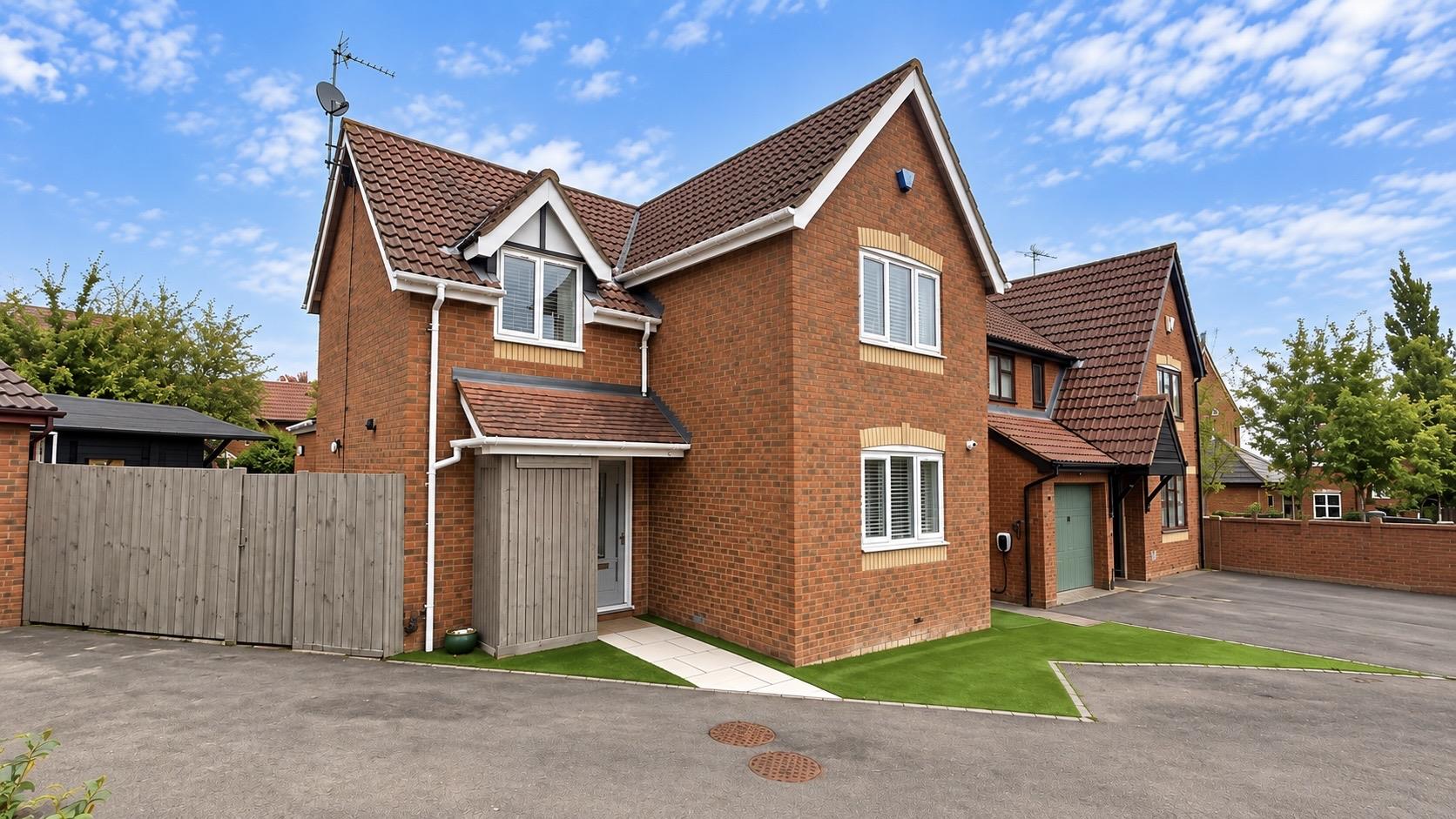4 bed property in Garthwaite Crescent, Milton Keynes